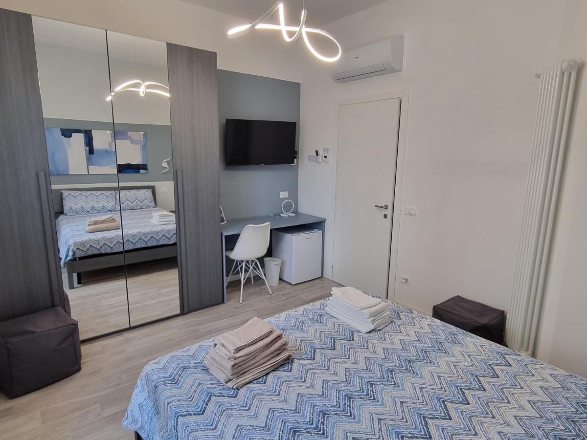 Blue House Apartment - San Massimo Верона Екстериор снимка