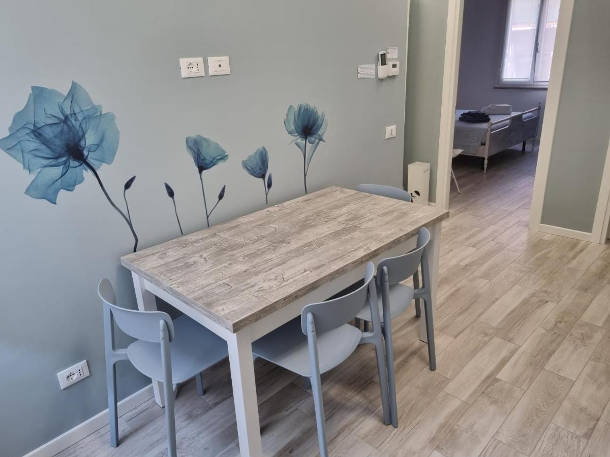 Blue House Apartment - San Massimo Верона Екстериор снимка