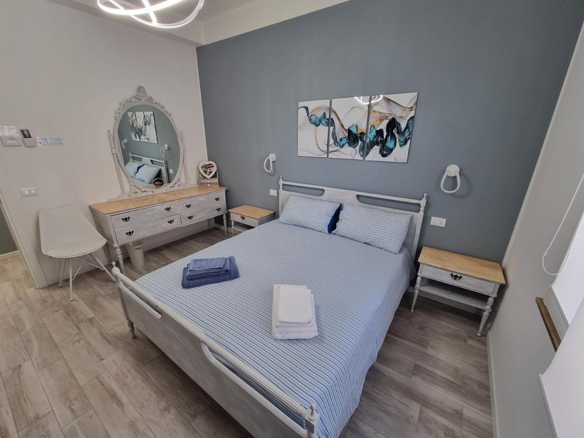 Blue House Apartment - San Massimo Верона Екстериор снимка