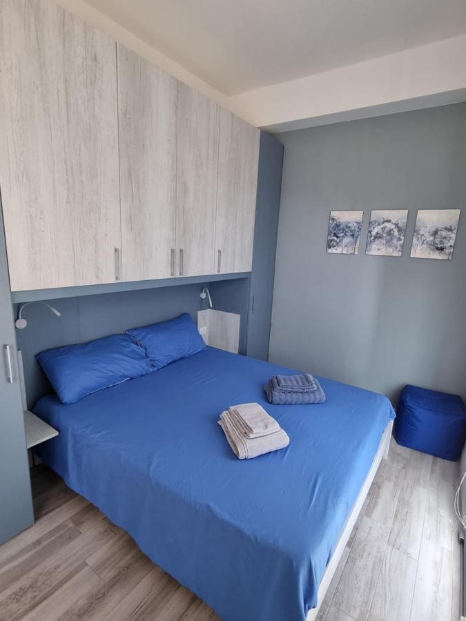 Blue House Apartment - San Massimo Верона Екстериор снимка