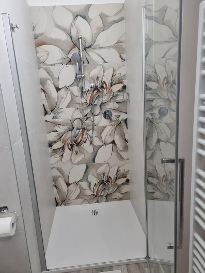 Blue House Apartment - San Massimo Верона Екстериор снимка