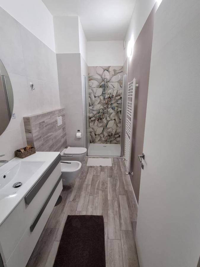 Blue House Apartment - San Massimo Верона Екстериор снимка