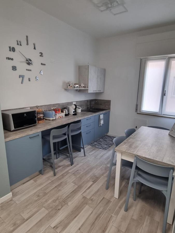 Blue House Apartment - San Massimo Верона Екстериор снимка